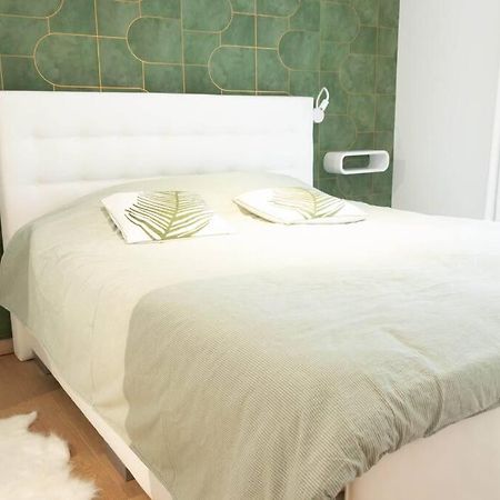 A Bien Venue - Modern Appartement, 50M Van Zee كنوك هايست المظهر الخارجي الصورة